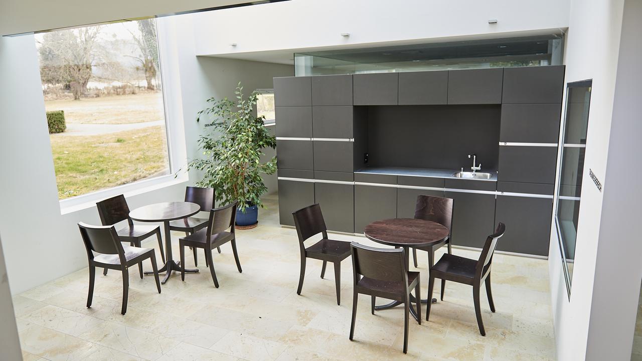 Klosterhotel Kreuz Mariastein Экстерьер фото
